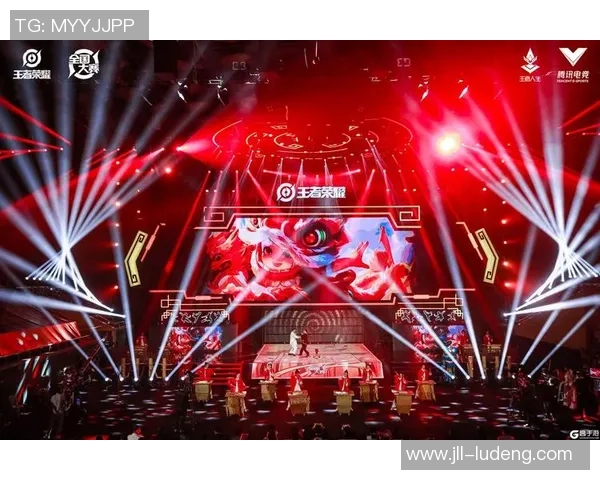 深圳街舞队的逆袭之旅：从街头到舞台的奋斗与荣耀记录