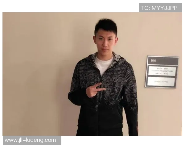 刘晓宇的成长之路：从篮球新星到职业赛场的奋斗与荣耀